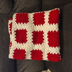 Vintage Handmade Red and‎ White Crochet Granny Square Blanket